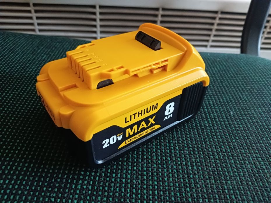 Bateria DeWalt 20V 8AH
