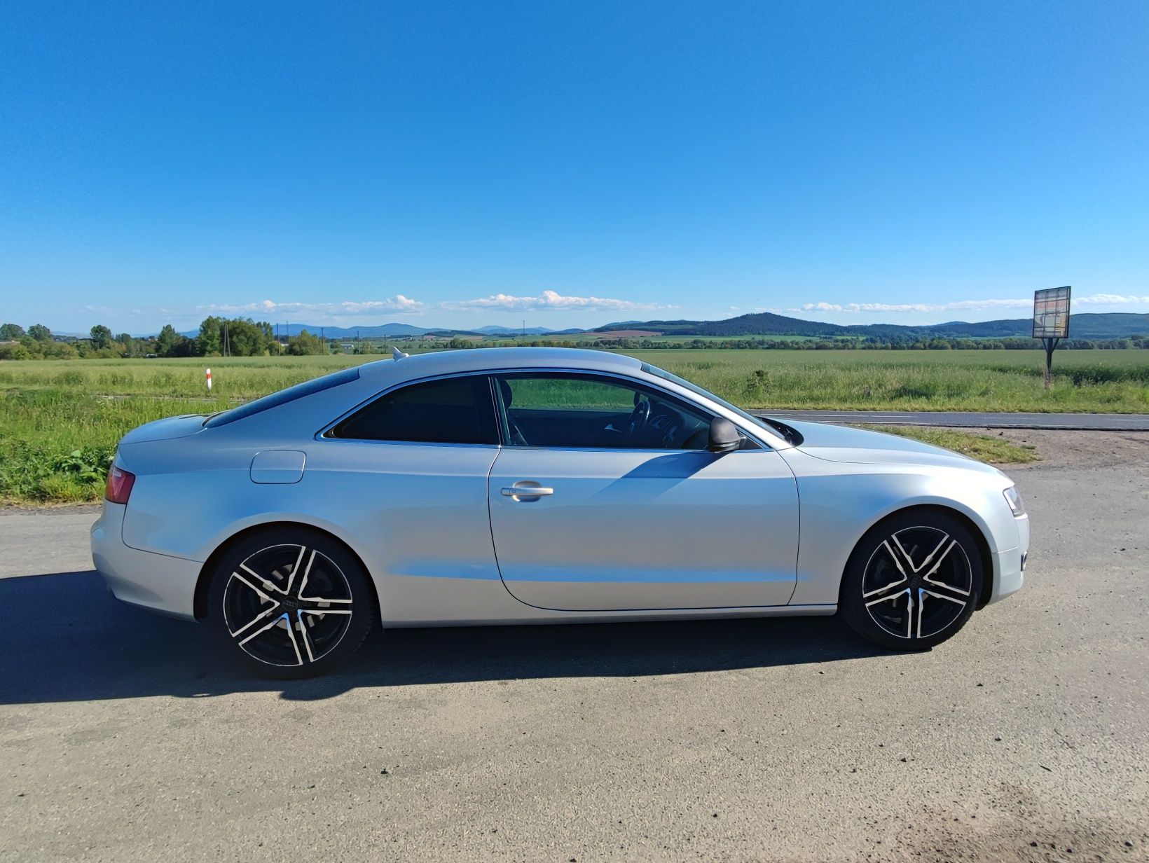 Audi A5 1.8 tfsi   LED Xenon navi