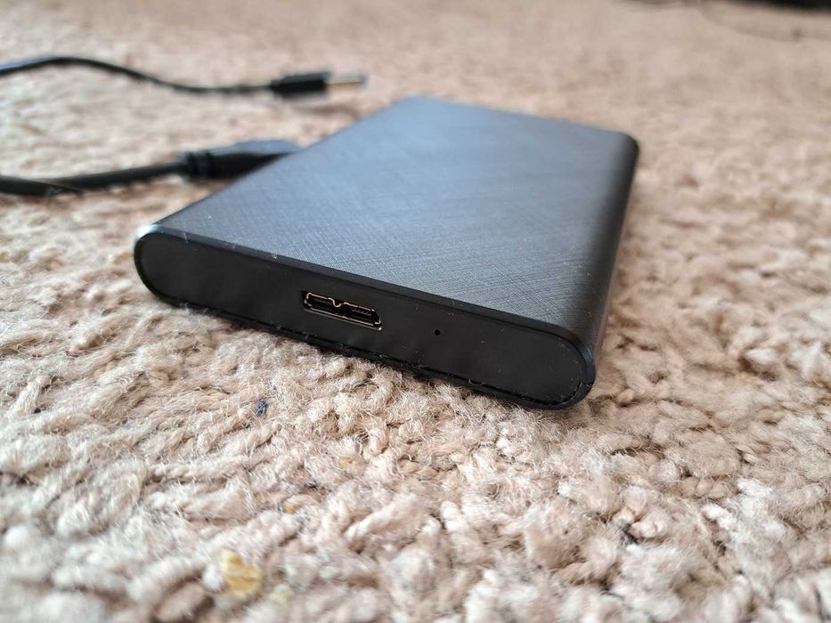 Pojemny dysk przenośny TOSHIBA 1000GB 1TB HDD USB 3.0 - stan idealny.