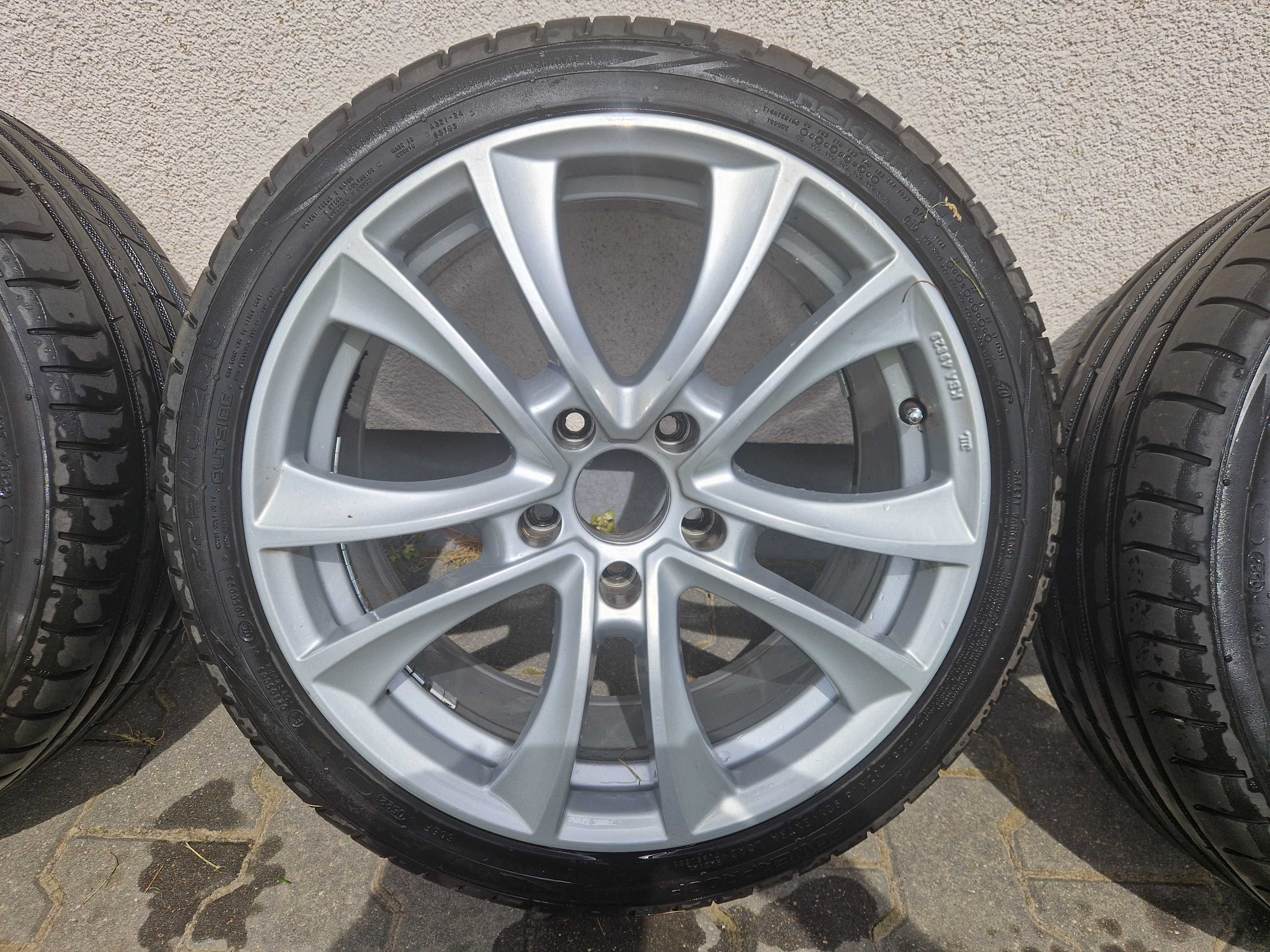 BMW Felgi + opony letnie z 2022 Nokian, 225/40/R18 jak nowe