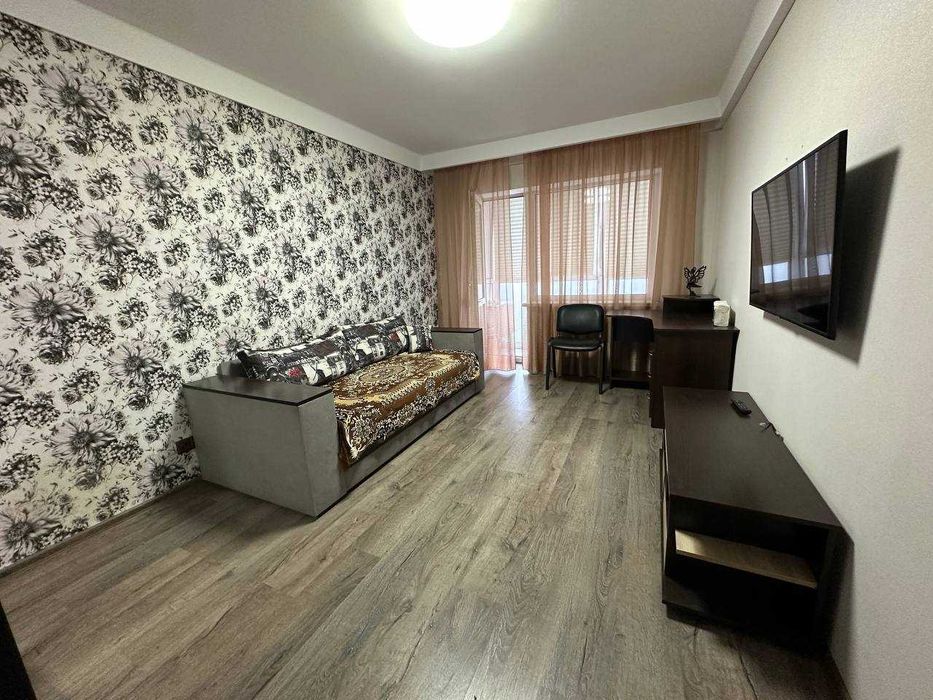 Продаж Двух Кімнат з окремим блоком вул Юності Дарниця