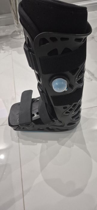 Orteza typu Walker rozmiar M 40-43