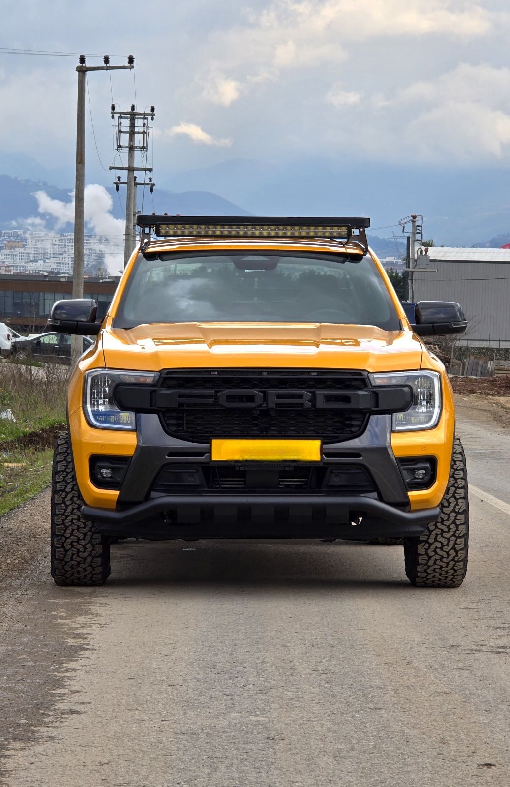 Volkswagen Amarok 2023- orurowanie rury przednie Armor