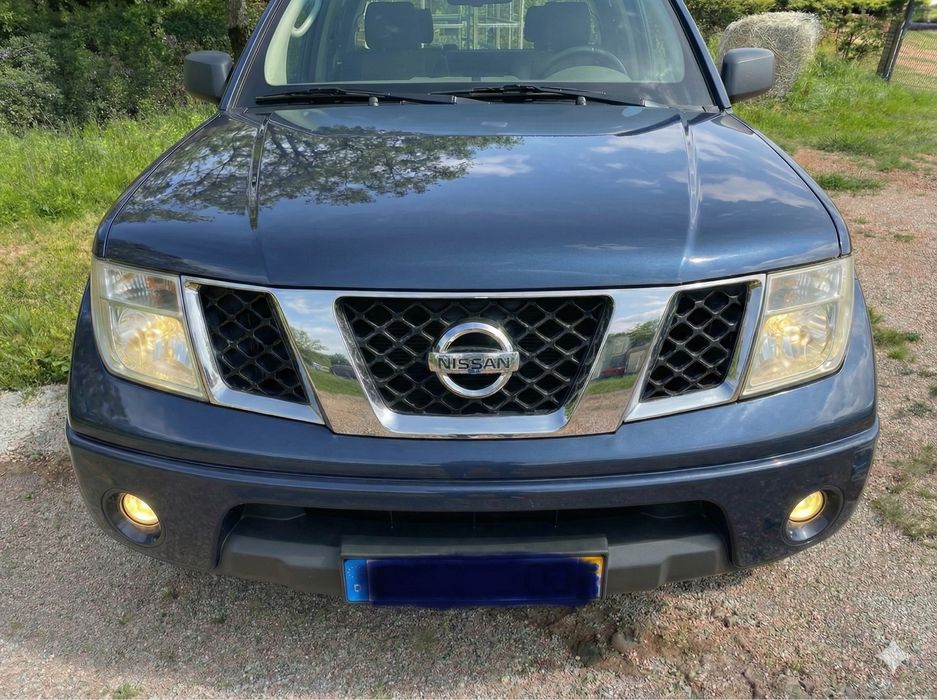 Nissan Navara D40 Comercial de 4 lugares