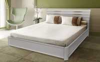 Ліжко біле з срібними ножками