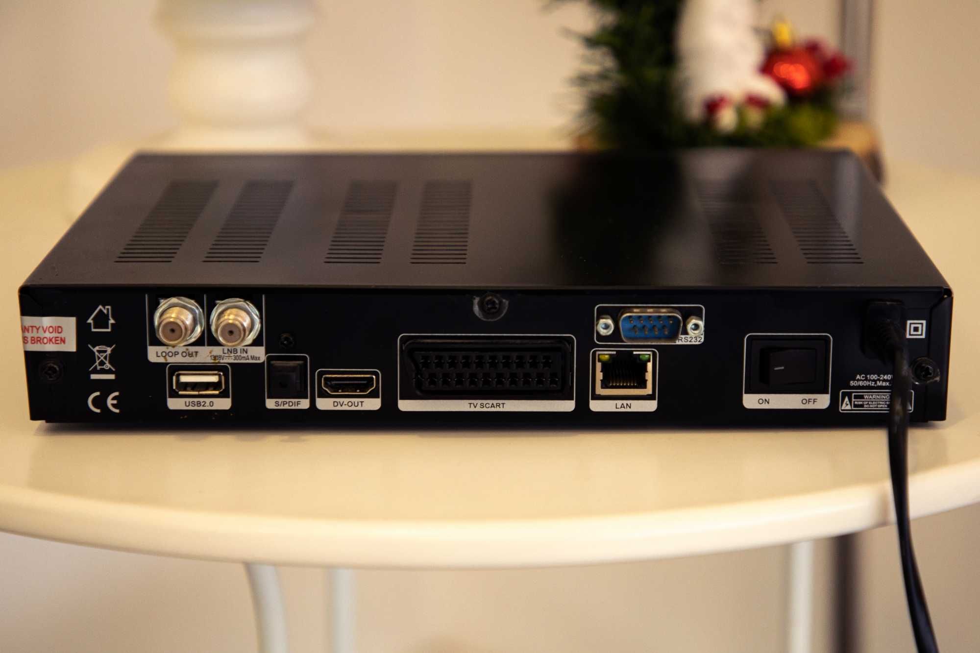 BOX CryptoBox 600HD + Comando como nova