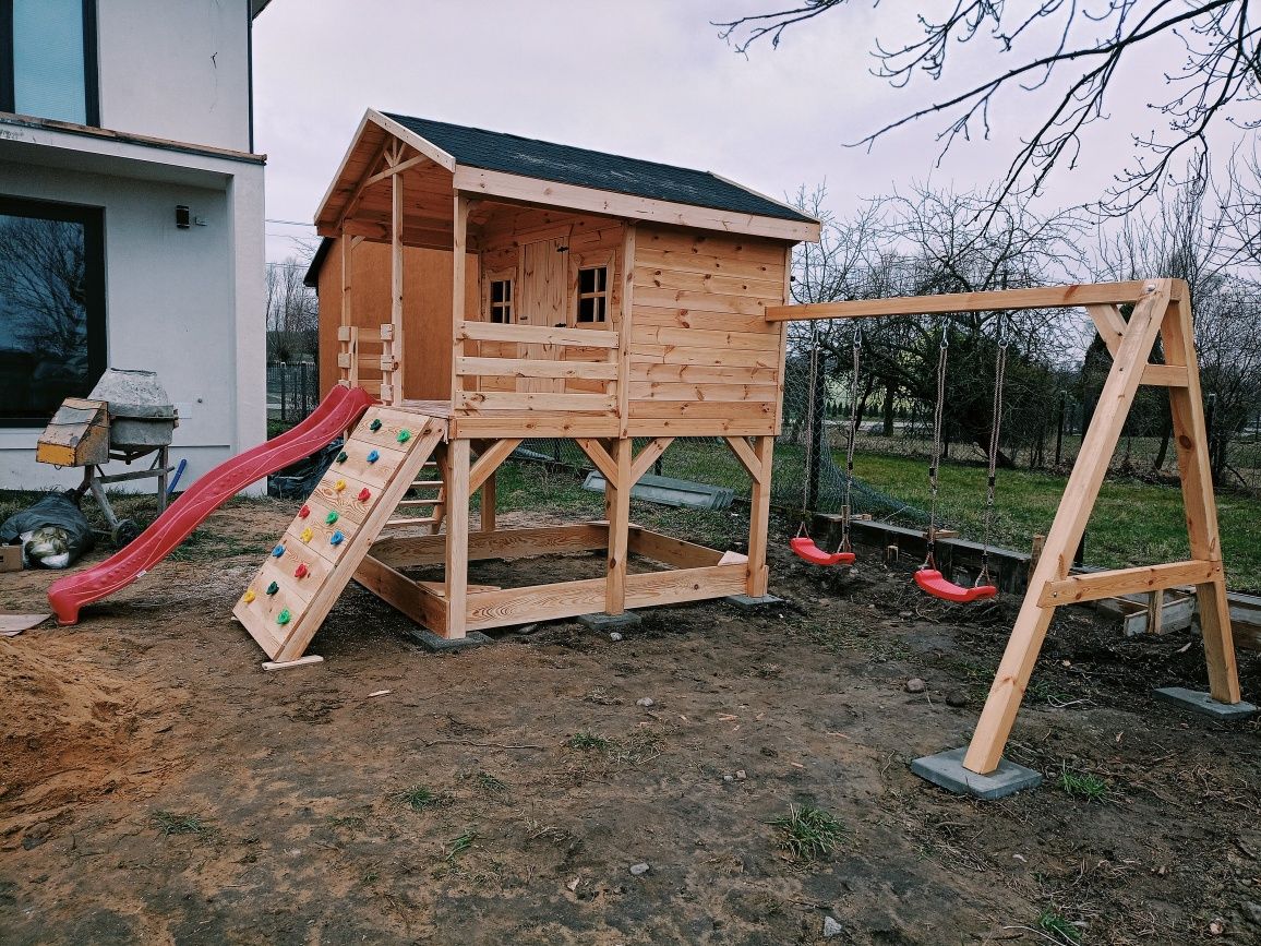 Domek / plac zabaw dla dzieci