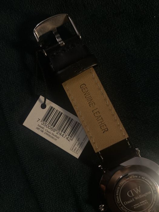 Elegancki zegarek Daniel Wellington z bransoletką
