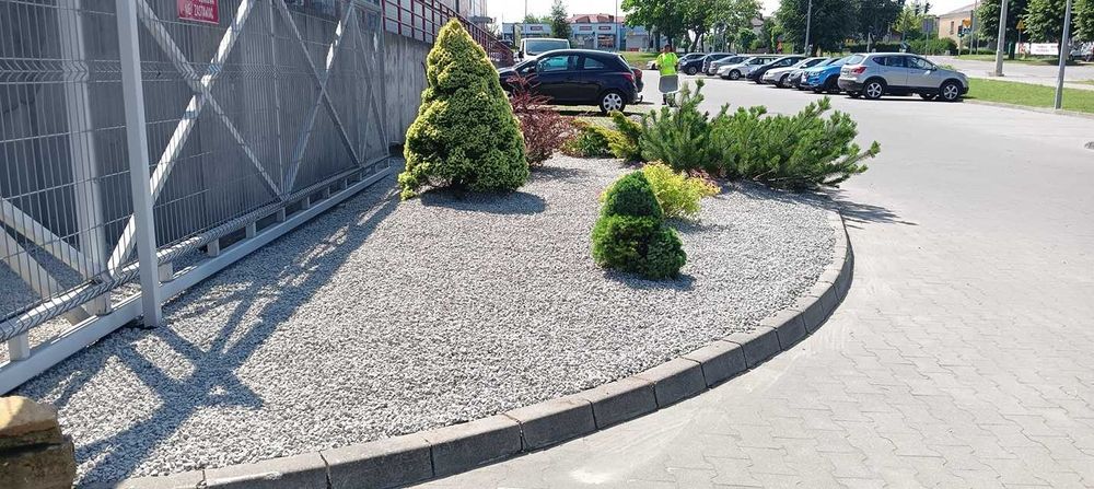 Usługi ogrodnicze wynajem maszyn ogrodniczych