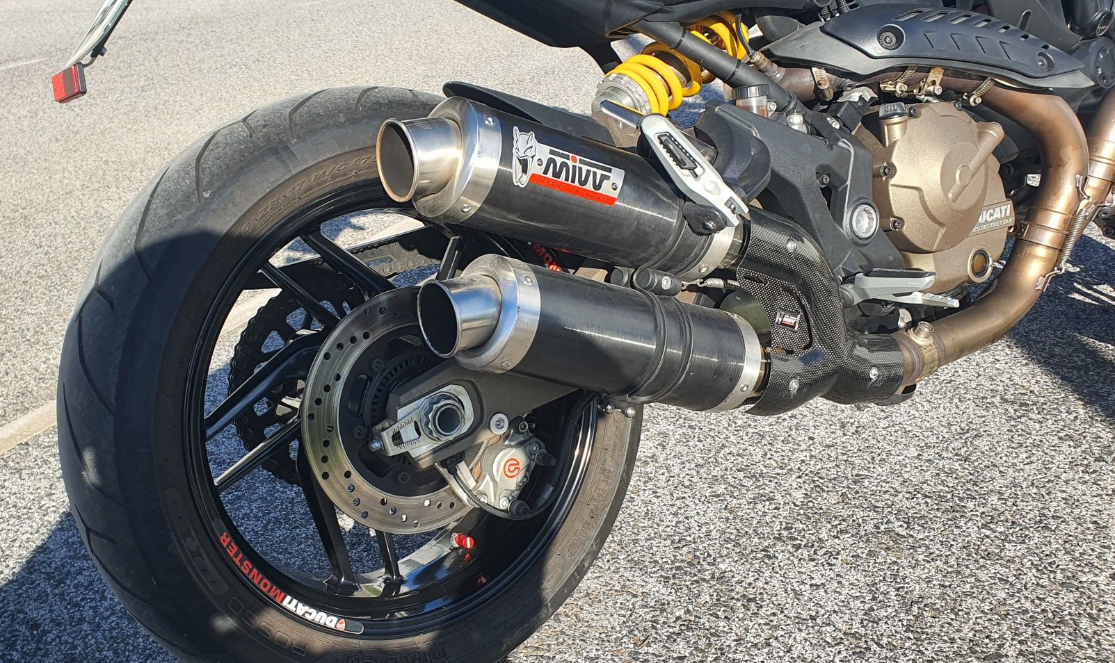 Ducati Monster 821
