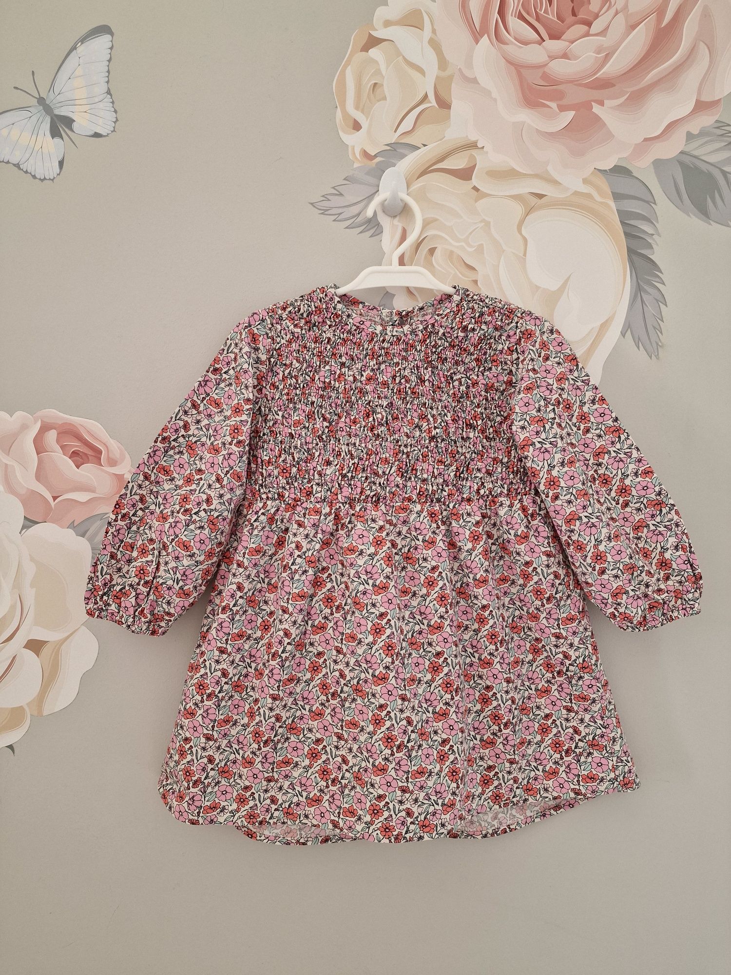 Sukienka w kwiatuszki Zara roz 98cm