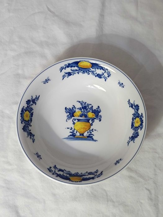 Vista Alegre Viana, taça de 13cm