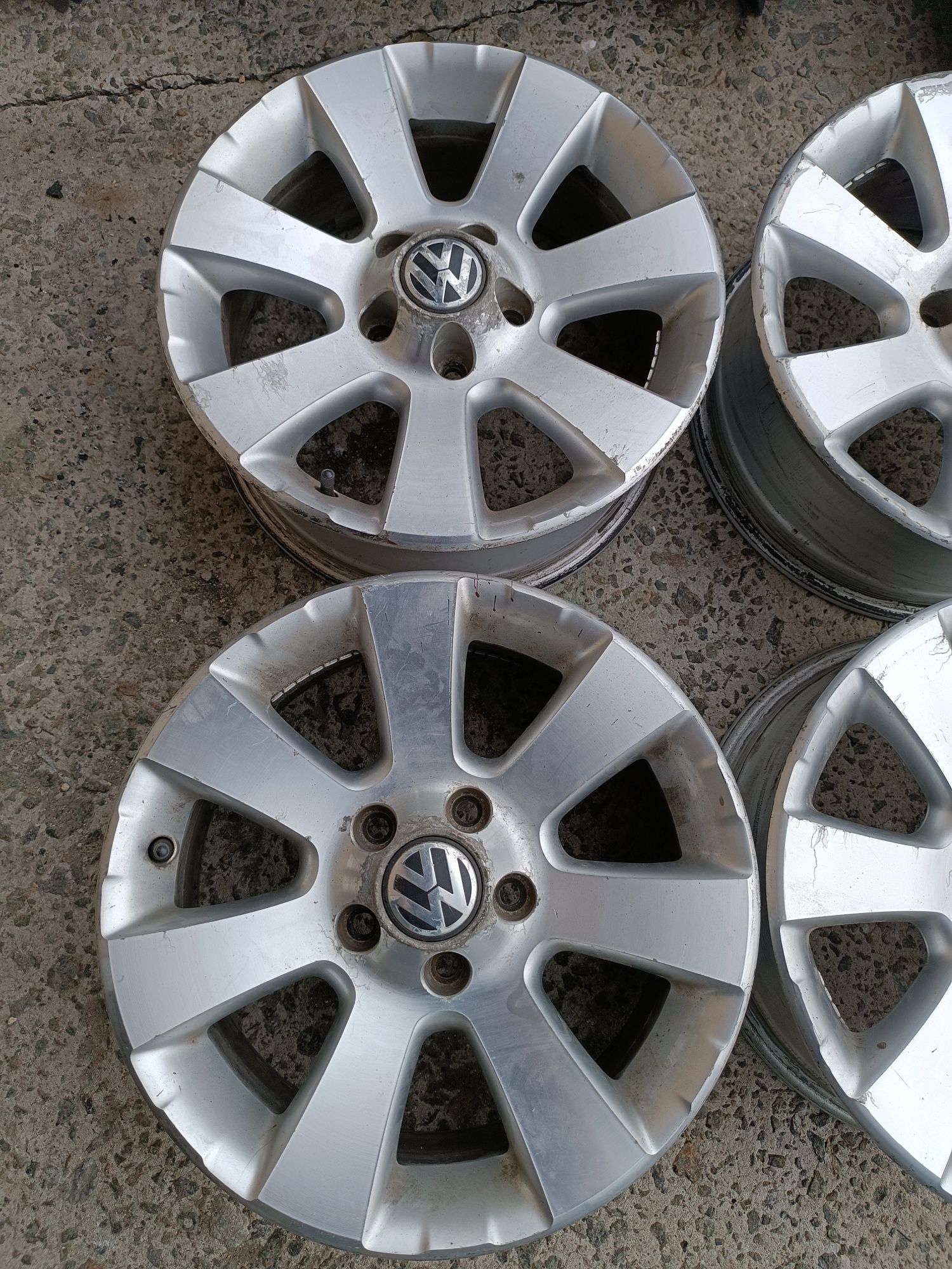 Диски R16 5*112 VW Caddy, Passat B6, Golf 6,  Touran, T4