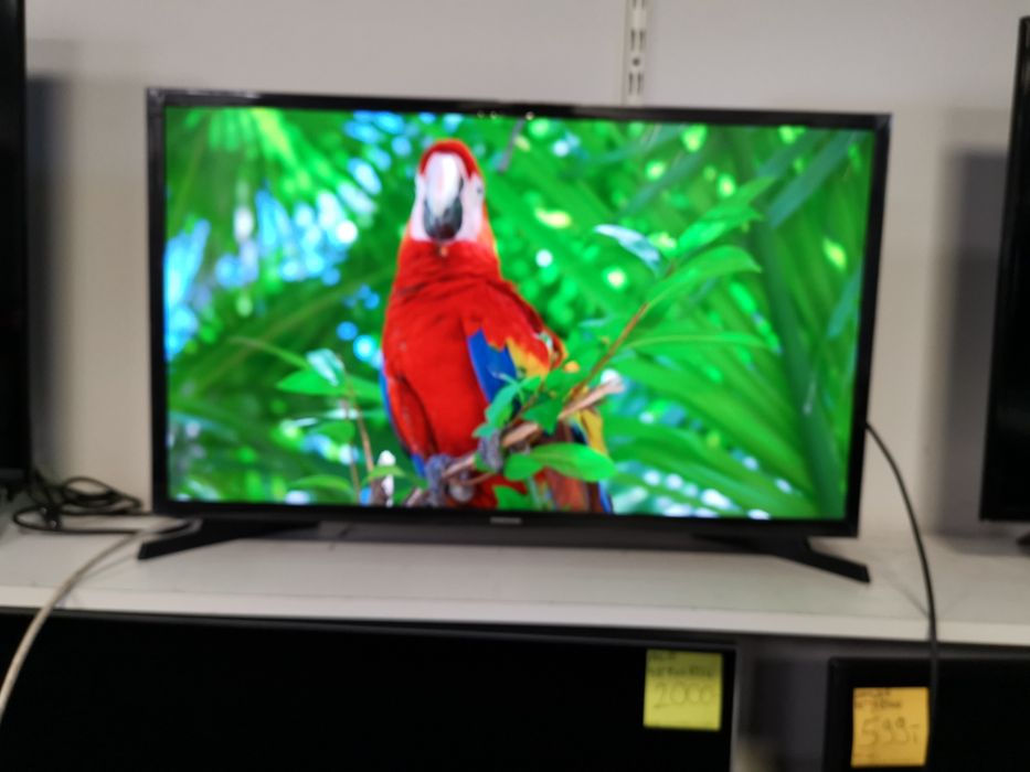 Nowy Samsung 32 cale FullHD Smart WiFi DVB-T2 32T4305 gw12m telewizor