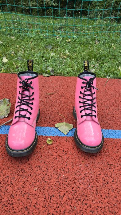Dr. Martens 1460 Thrift Pink