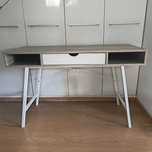 Biurko, nowoczesny design