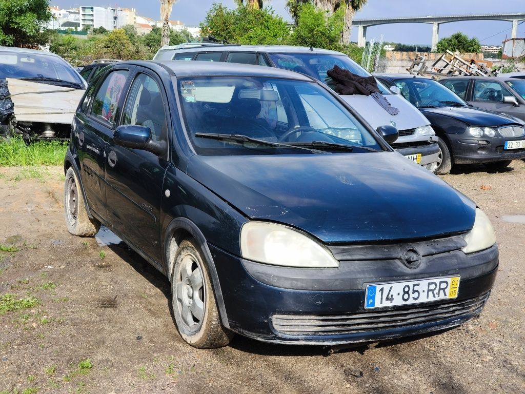 Opel Corsa 1.2 gasolina so peças