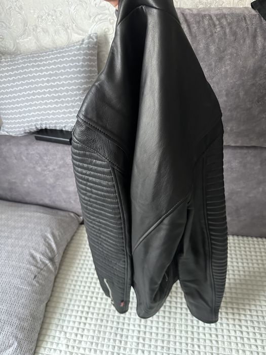 Вінтажна шкіряна куртка(жіноча) Байкерска