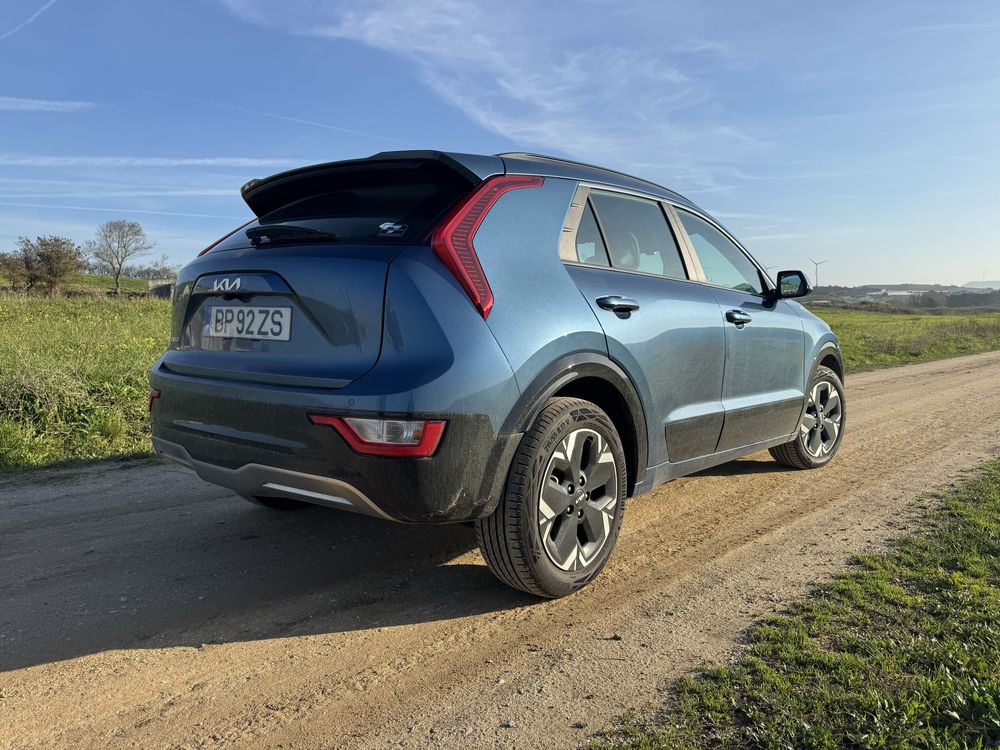 Kia e-niro 64 kw 204 cv 100% eletrico 2023 com iva dedutivel