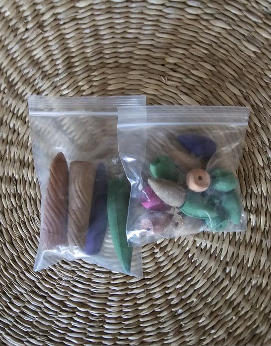 Ceramiczny stojak do kadzidelek