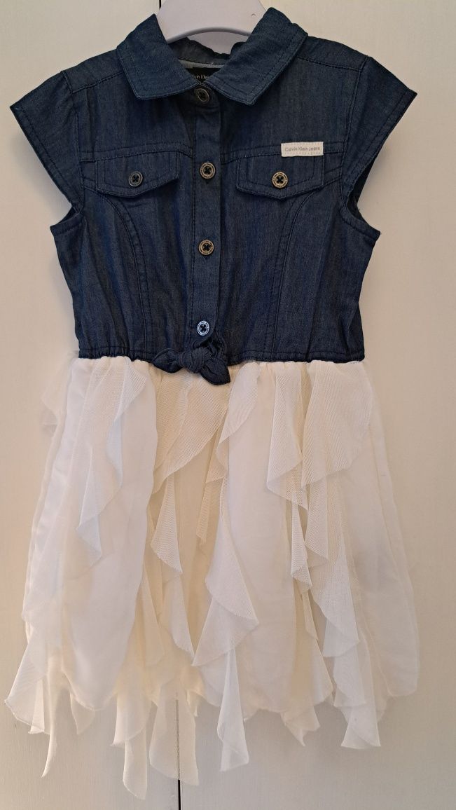Nowa sukienka Calvin Klein 104