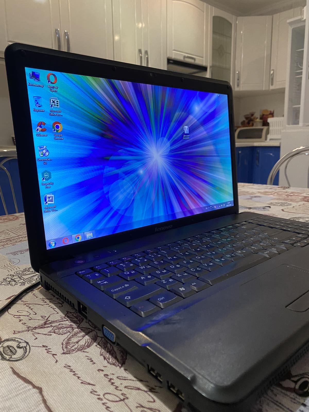 Продам ноутбук Lenovo G 550