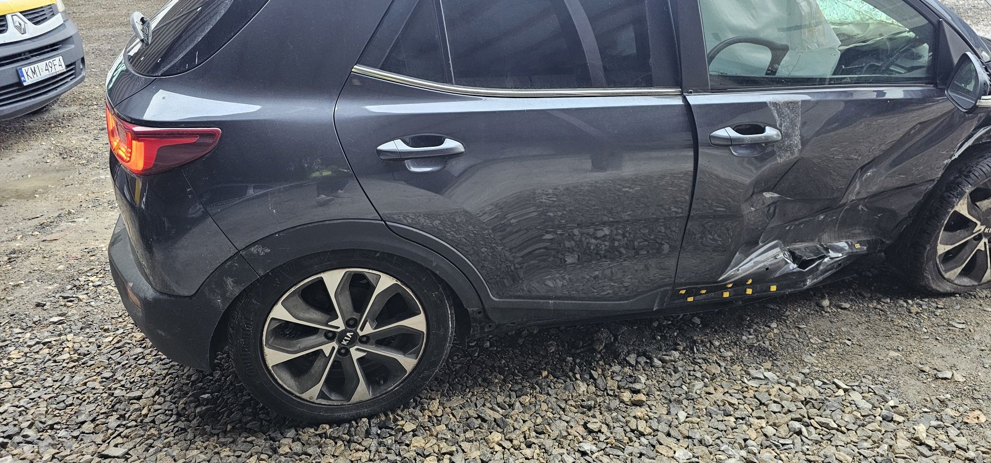Kia stonic Części Klapa 2019r 1.2 16v 30 tys przebieg śilnik Pali