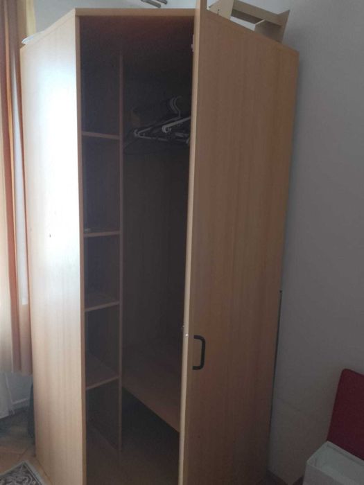 Meblościanka i szafa narożna do oddania