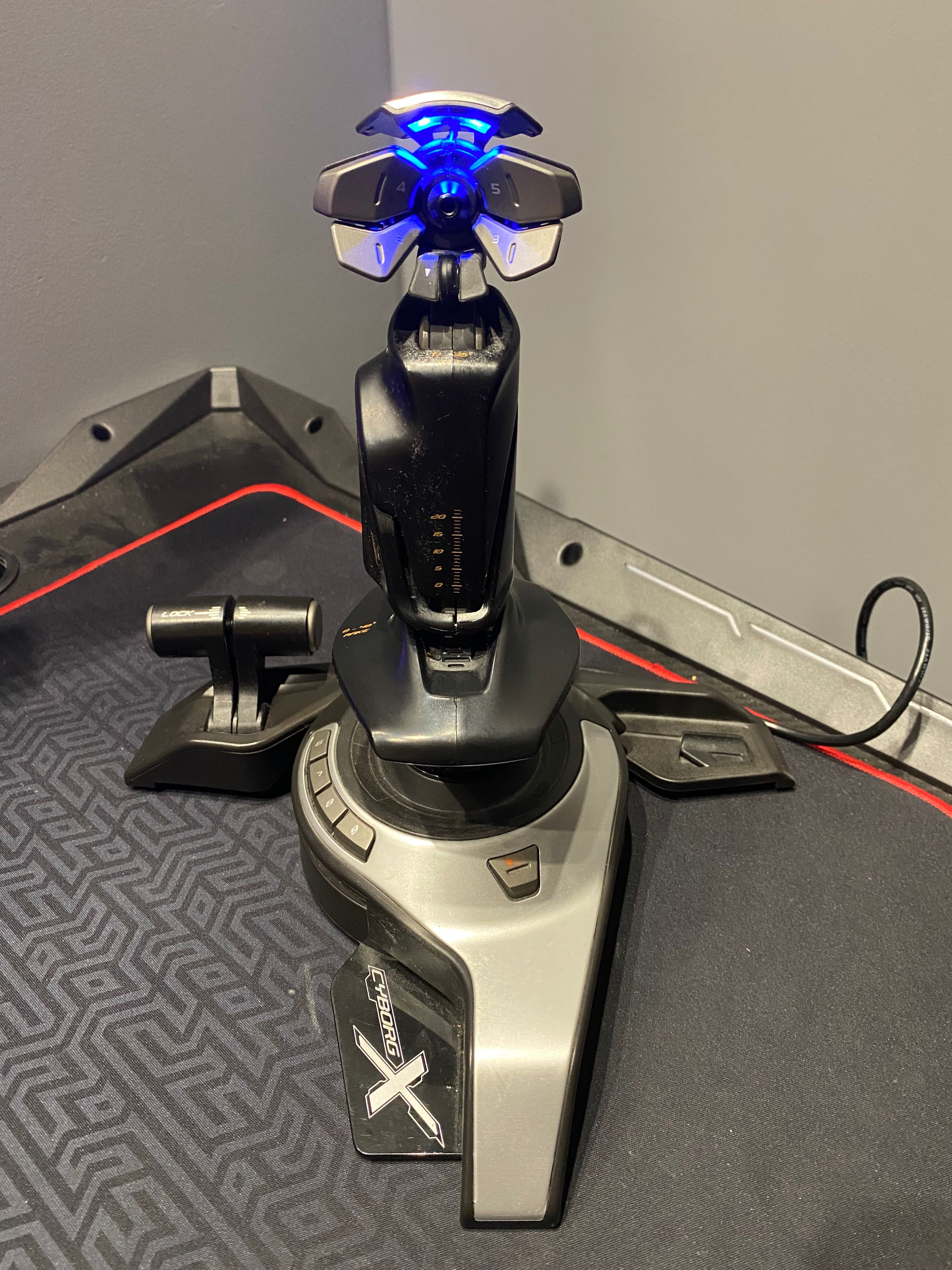 Pad Joystick Cyborg Fl Y5 Flight Stick