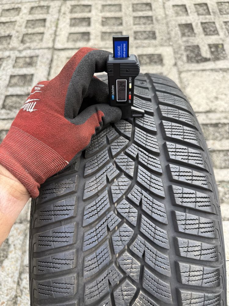 Opony zimowe 225/50r18 GoodYaar UltraGrip Performance +