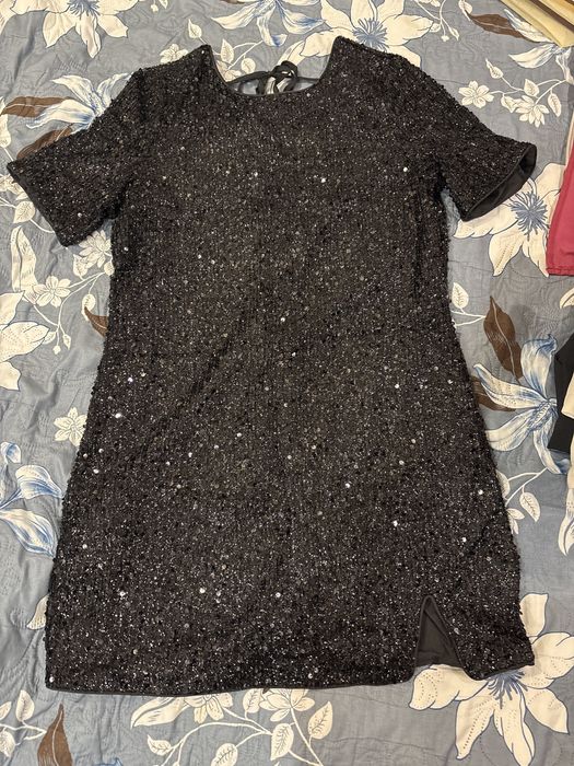 Продам святкову сукню