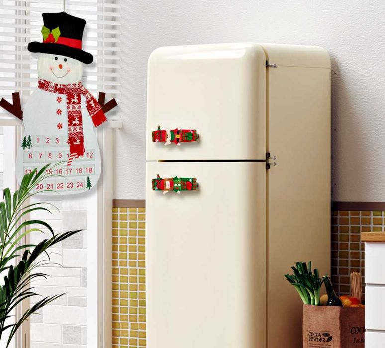 Адвент календар із фетру Різдвяний Сніговик із кишенями на 24 дні.