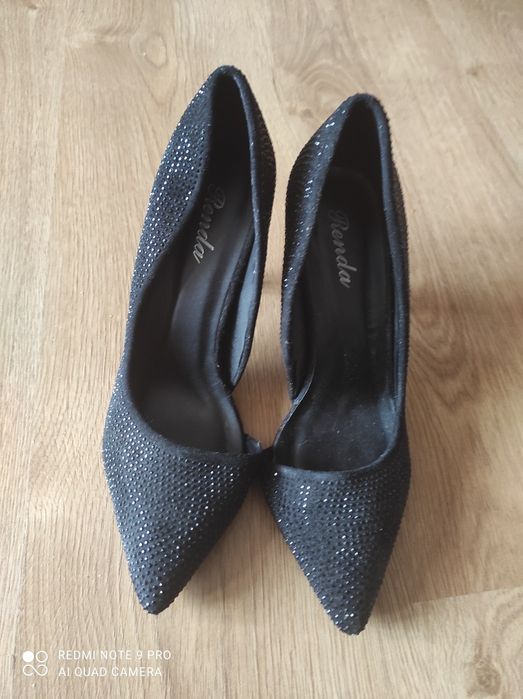 Szpilki damskie 37