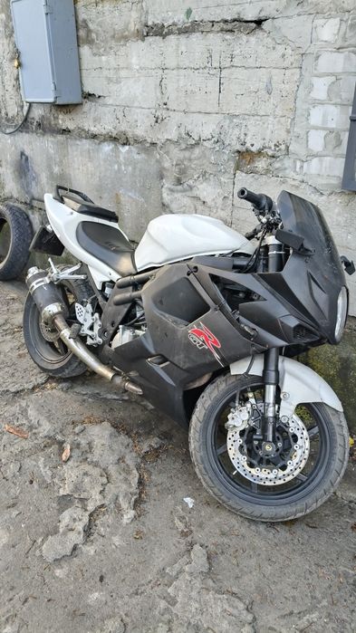 Hyosung GT650R до нор роз борка