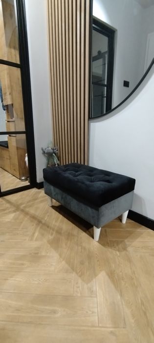 Pufa tapicerowaną welurowa