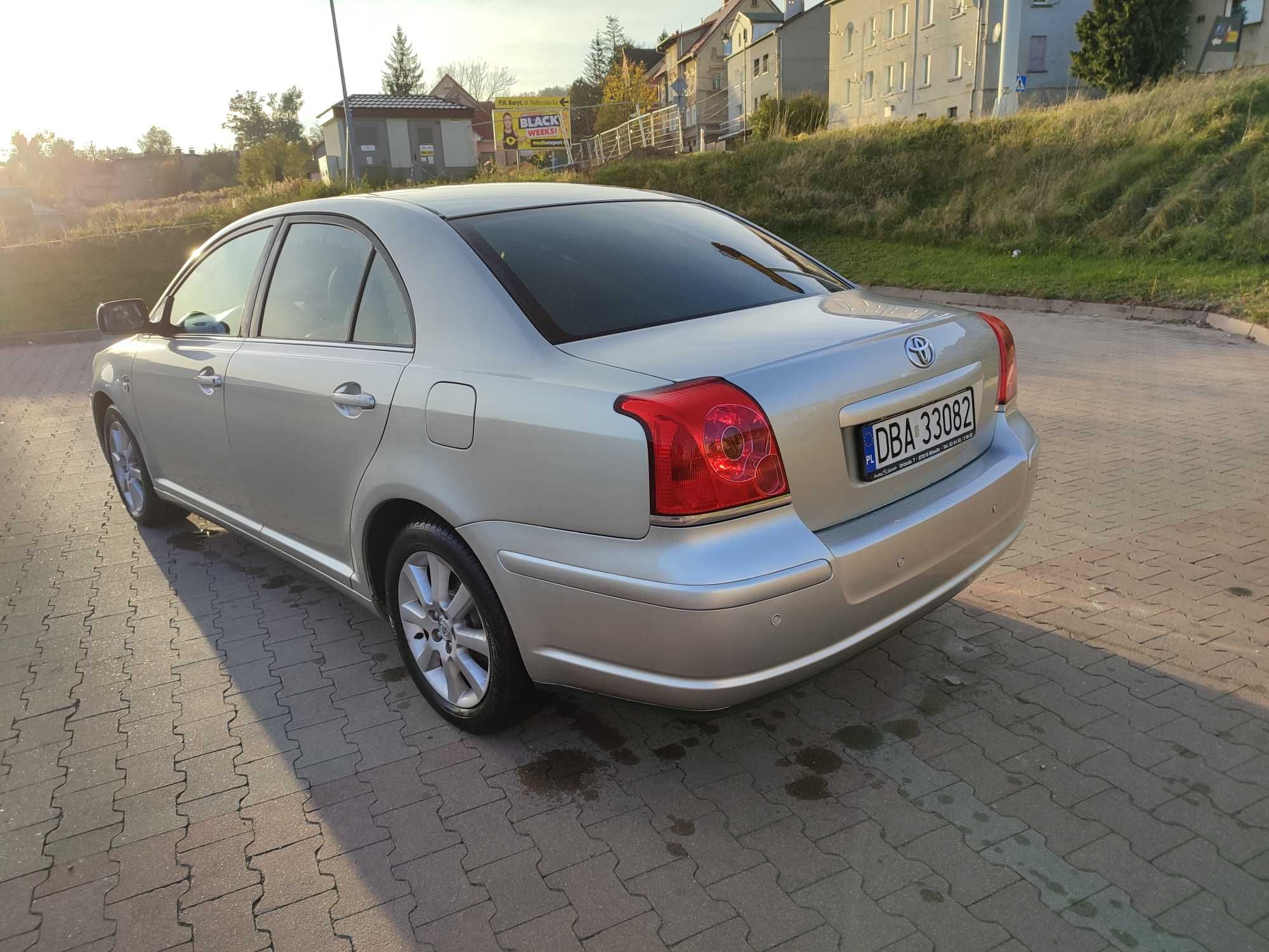 Toyota Avensis 2.0 D4D 116km 2005r.