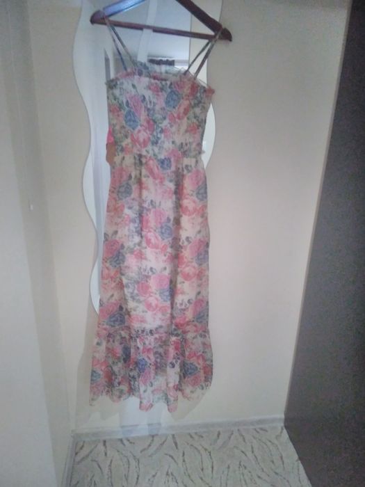 Długa zwiewna śliczna sukienka 42/44