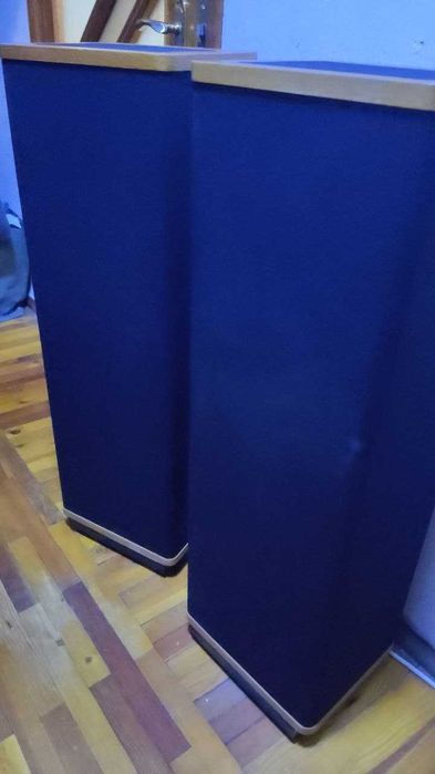 Продам акустику VANDERSTEEN MODEL 1