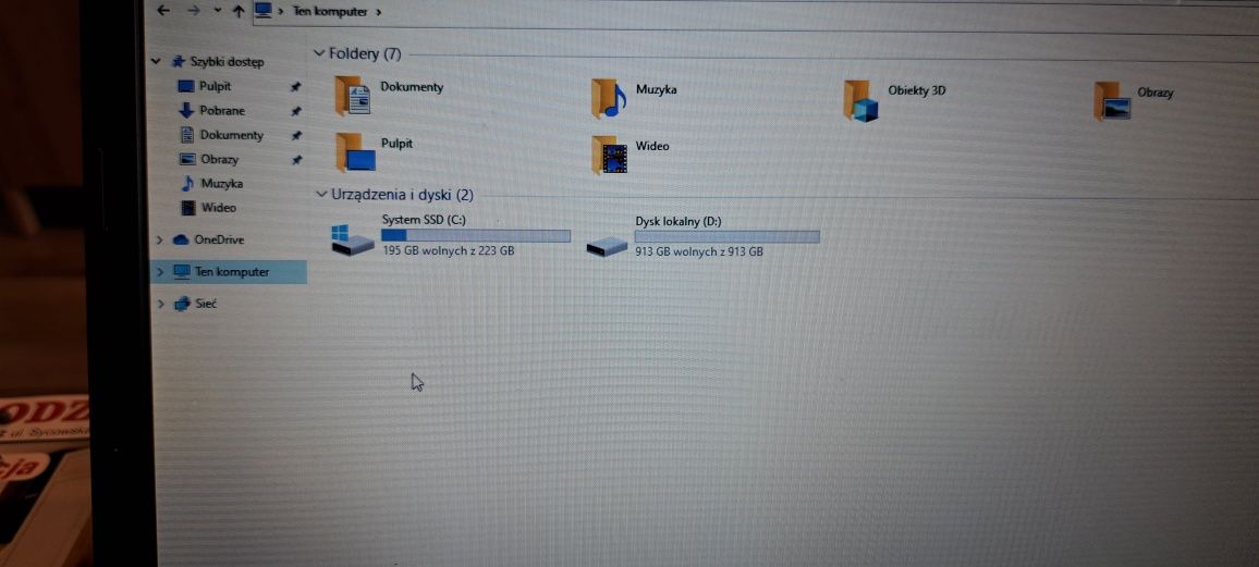 Laptop Gateway EG70 17" 8GB/256gb SSD/1 TB HDD