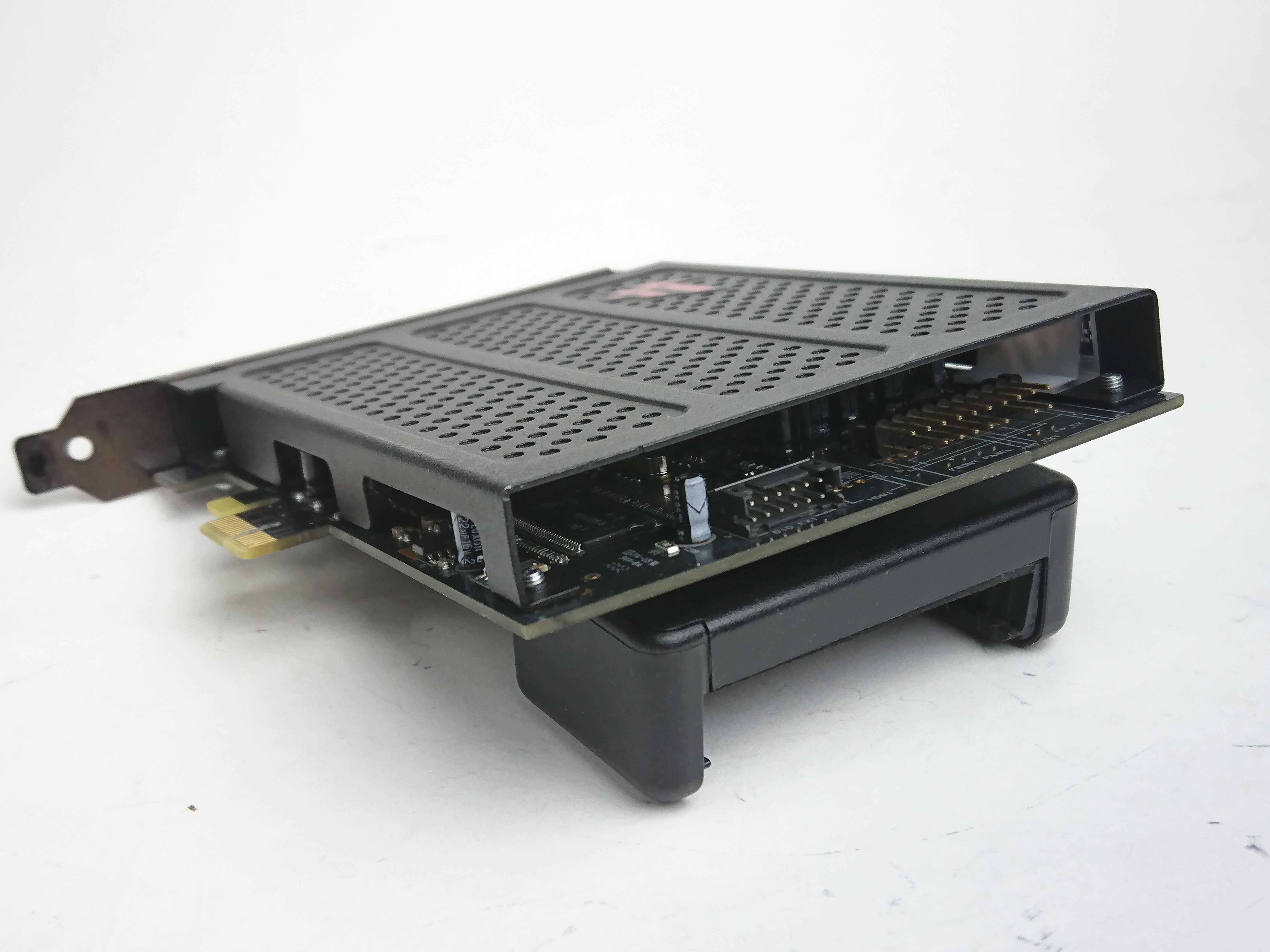 Creative SB X-Fi Titanium Fatal1ty Pro, 24/192, 7.1 ,PCI-E x1, SB0880