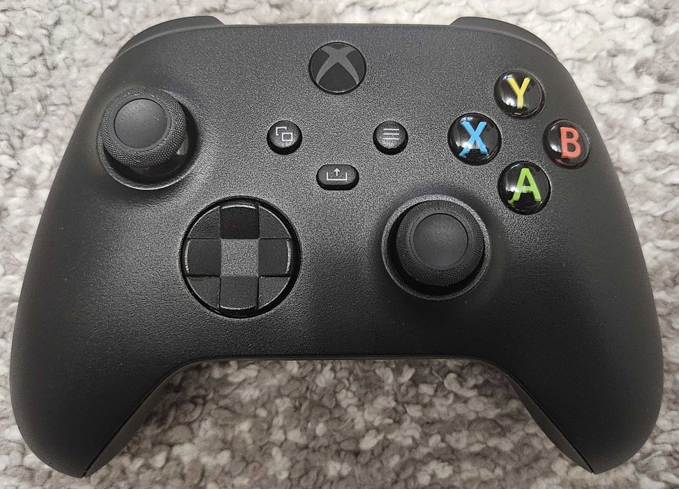 Oryginalny pad PC/Xbox 1914 Carbon Black nowe analogi
