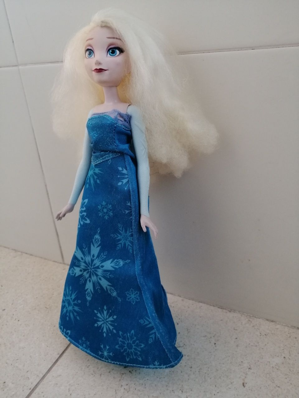 Boneca da Elsa do gelo