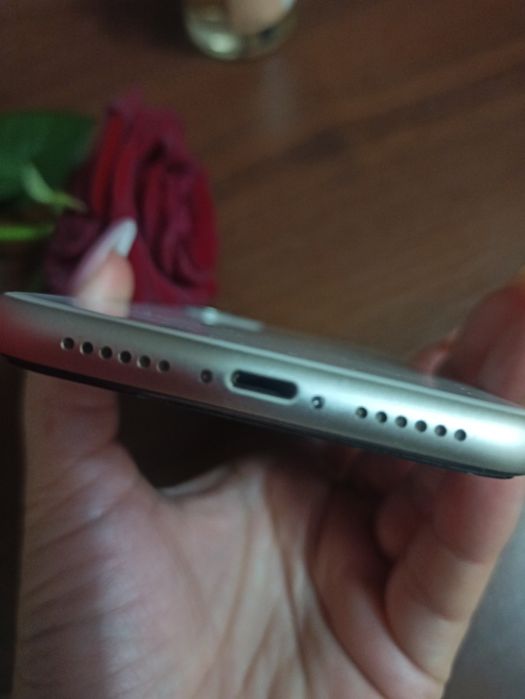 Продам apple 11 64