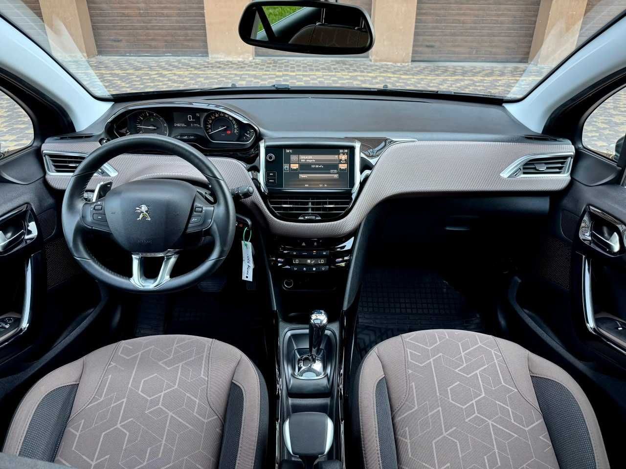 Продам  Peugeot 2008 2016. Можна в розстрочку, під викуп.