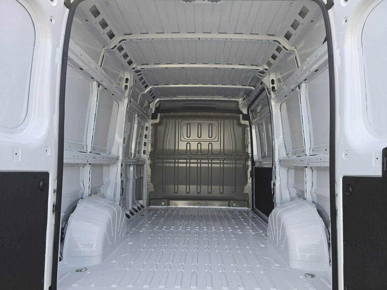 Fiat Ducato  Furgon 33 L2H2 2025 | 2.2 140 KM | 11,5 m3 - FULL LED