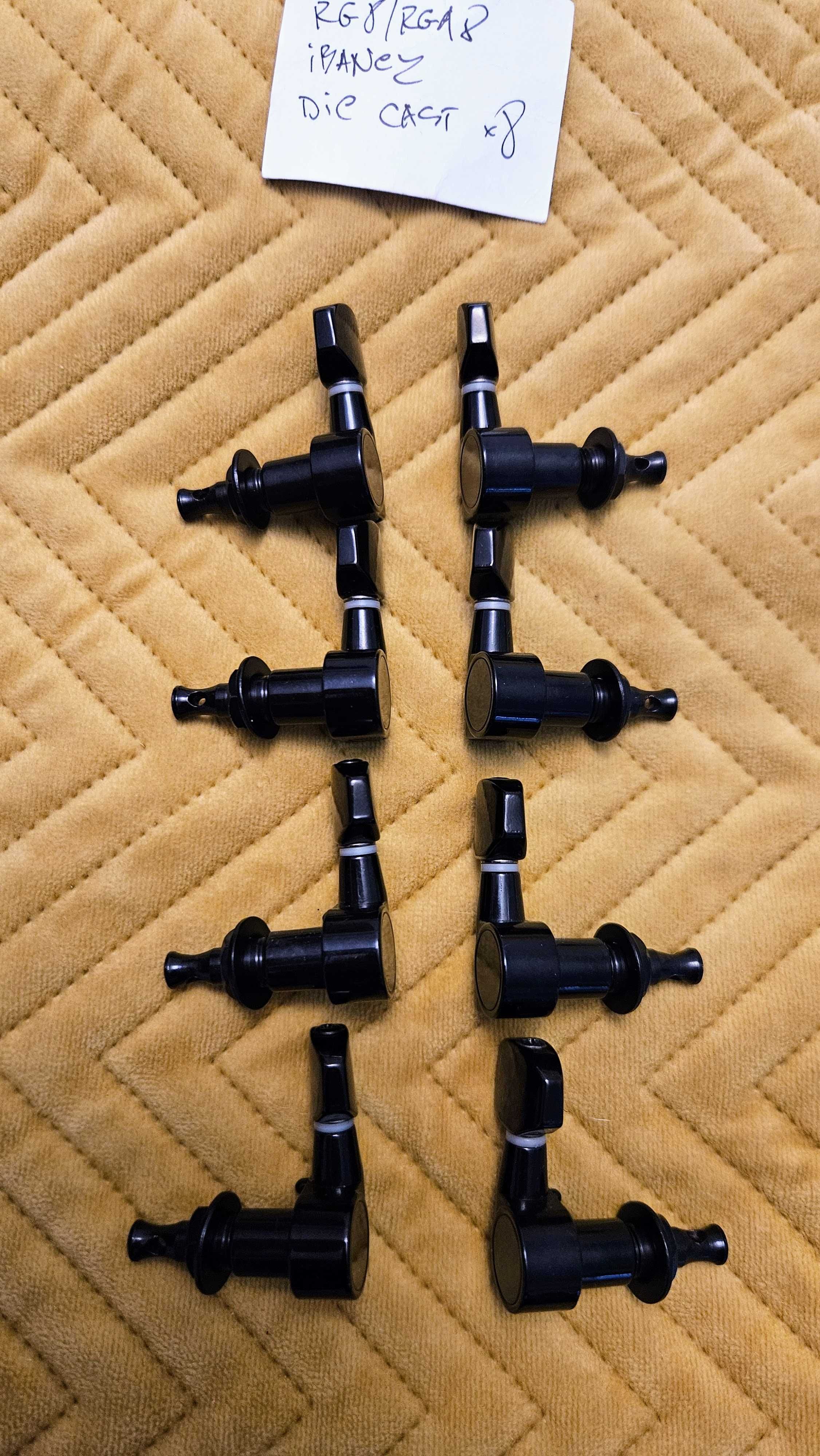 Klucze do gitary Ibanez Die Cast 8szt. czarne 4L + 4P