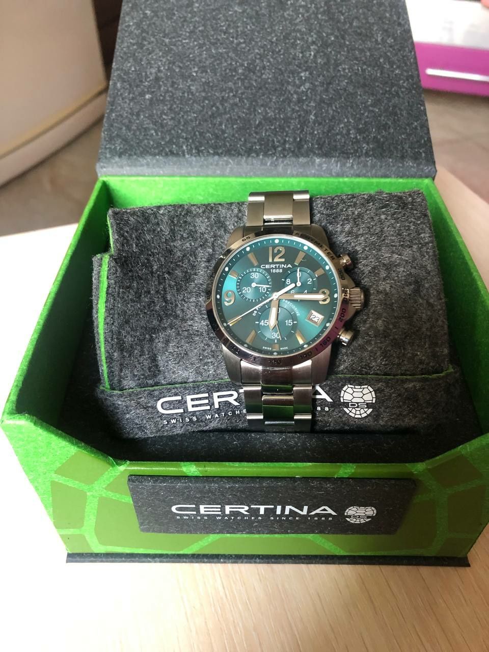 Продам часы CERTINA