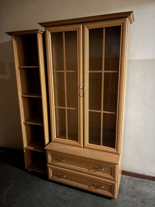 Regal witryna szklana