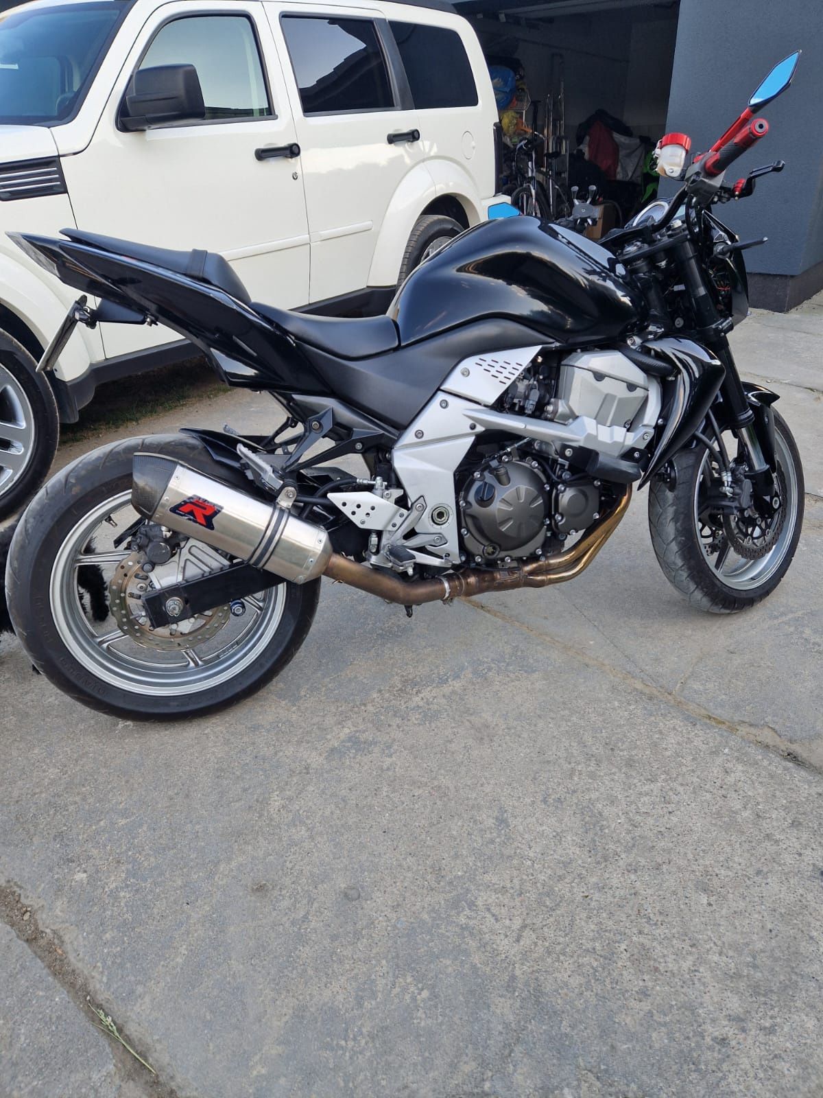 KAWASAKI z 7 5 0
