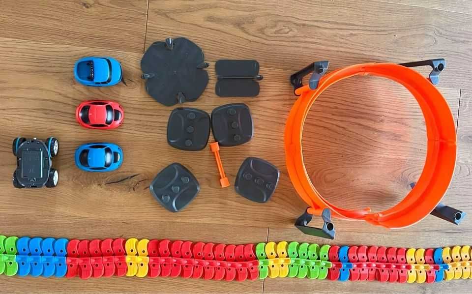 Tor samochodowy - zabawka dla dzieci